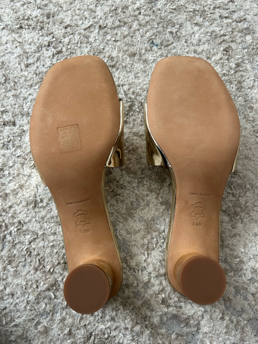 Tory Burch Ines Metallic Gold Slide Heal Sandals with Logo Brand New! - Picture 5 of 6